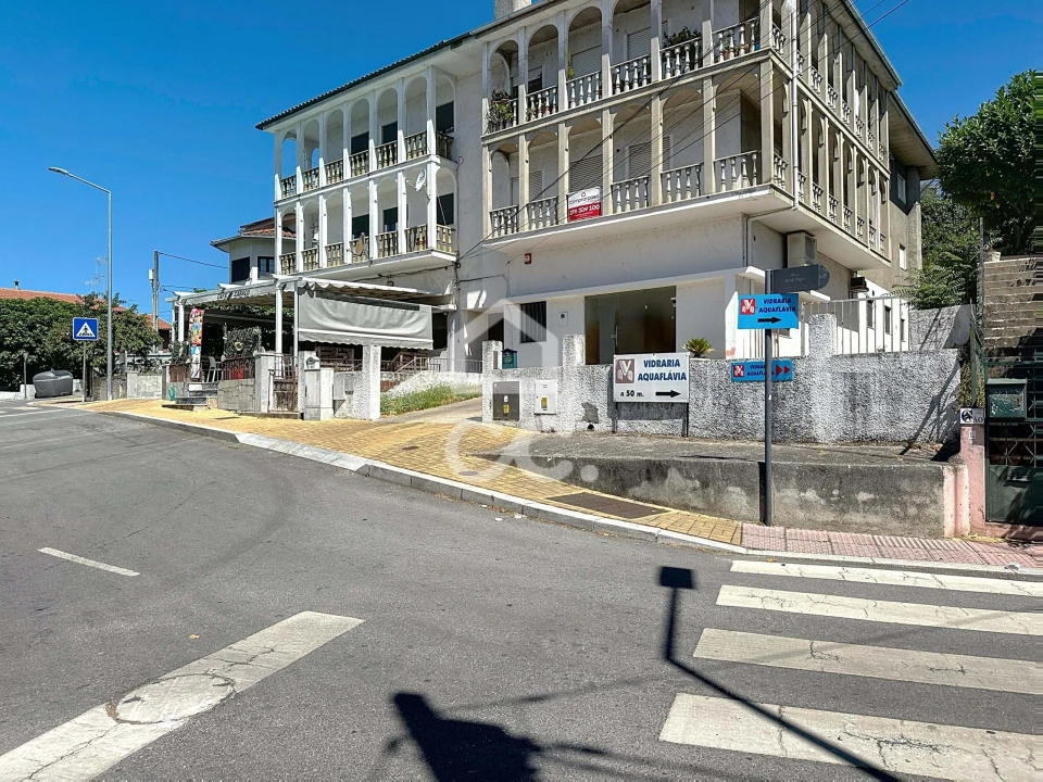 Apartamento T4 para Venda em Santa Maria Maior Foto 17