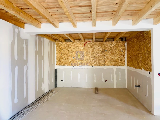 Moradia T3 para Venda em São Bartolomeu dos Galegos e Moledo Foto 21