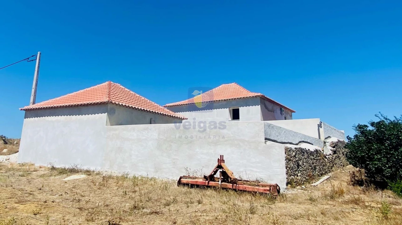 Moradia T3 para Venda em São Bartolomeu dos Galegos e Moledo Foto 7