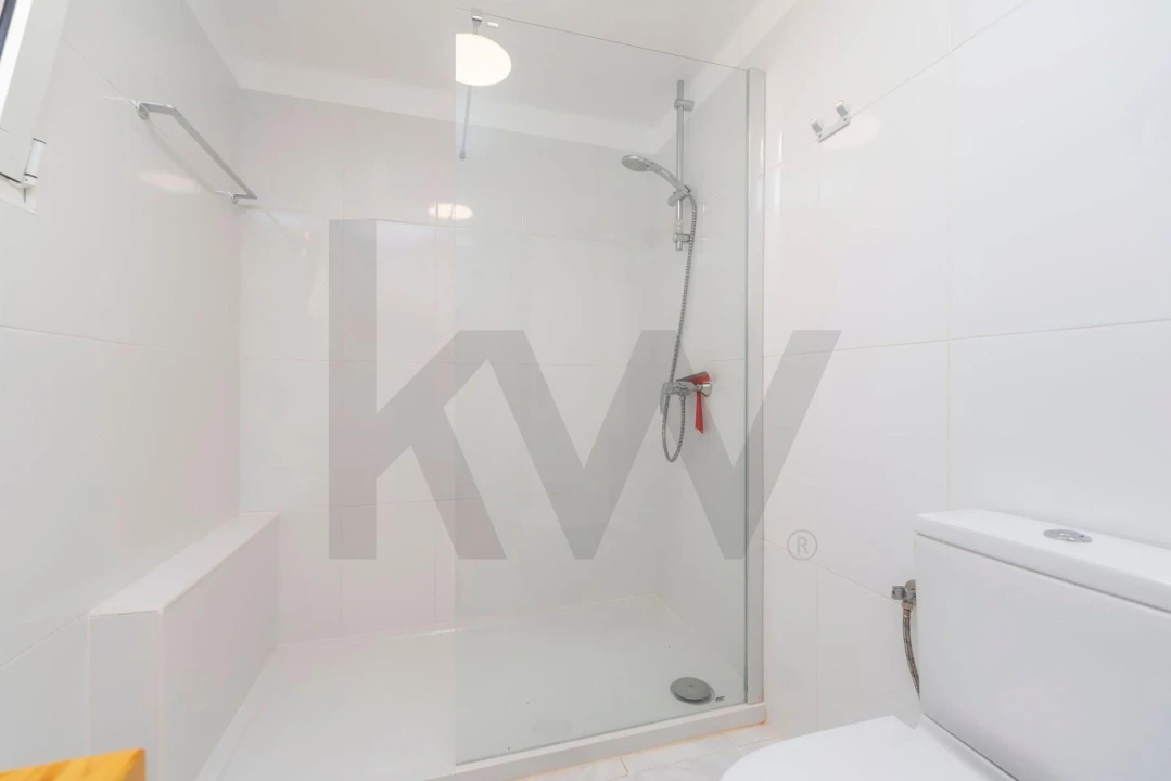 Moradia T3 para Venda em Altura Foto 40