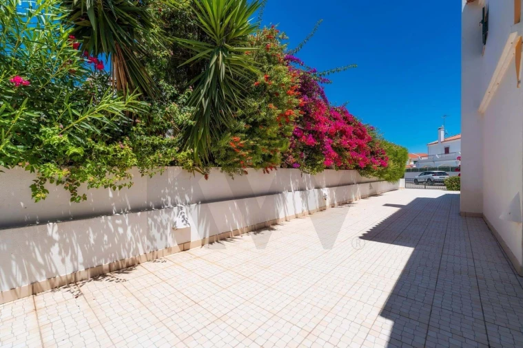 Moradia T3 para Venda em Altura Foto 31