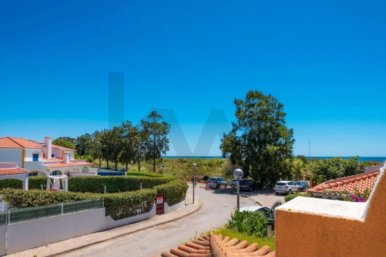 Moradia T3 para Venda em Altura Foto 52