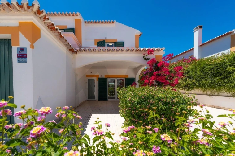 Moradia T3 para Venda em Altura Foto 5