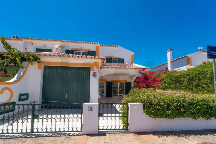 Moradia T3 para Venda em Altura Foto 35