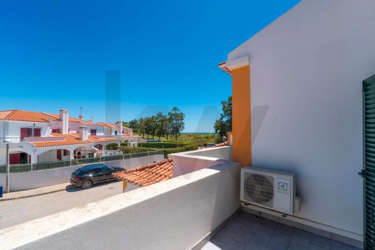 Moradia T3 para Venda em Altura Foto 55