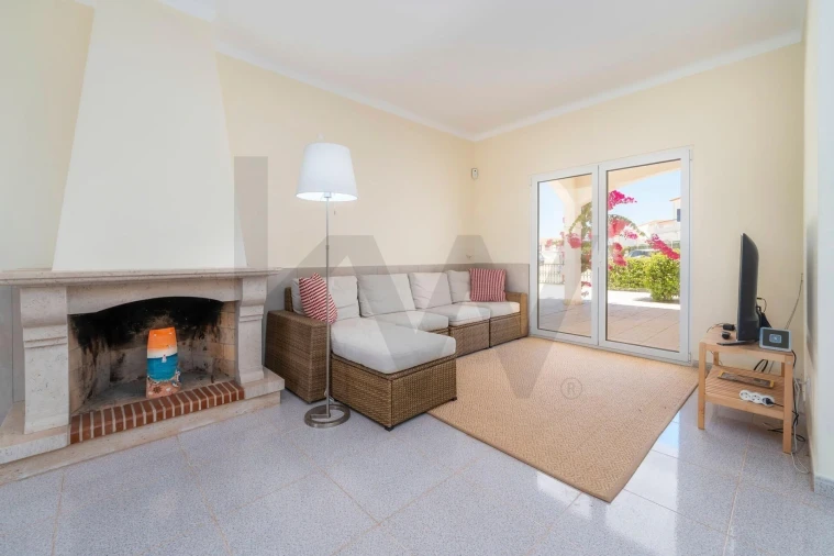 Moradia T3 para Venda em Altura Foto 24