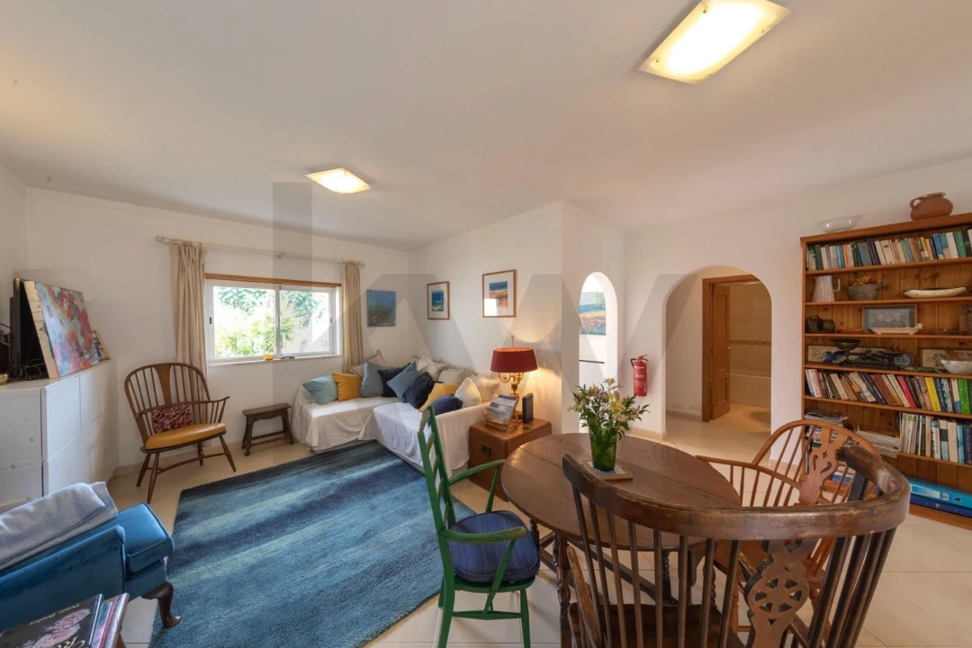 Apartamento T2 para Venda em Portimão Foto 2