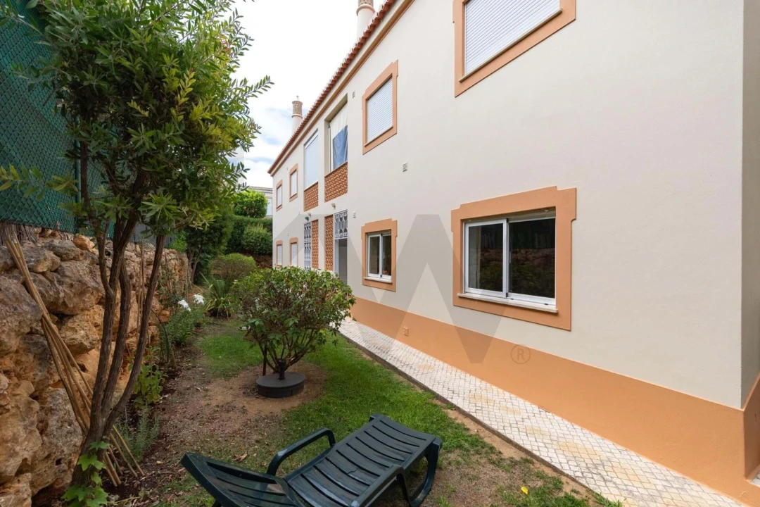 Apartamento T2 para Venda em Portimão Foto 18