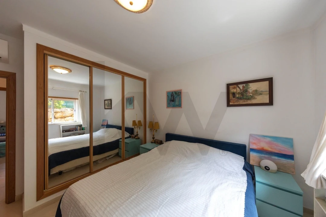 Apartamento T2 para Venda em Portimão Foto 12
