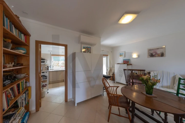 Apartamento T2 para Venda em Portimão Foto 6