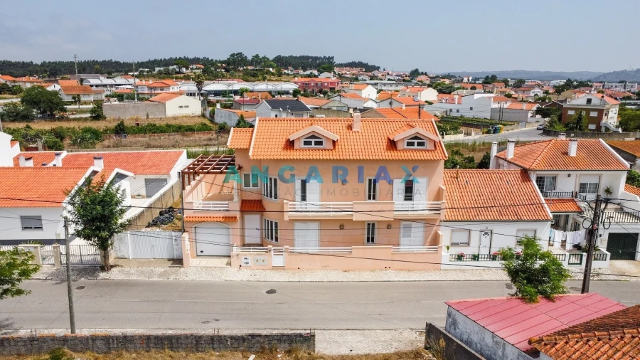 Moradia T5 para Venda em Valado dos Frades Foto 30