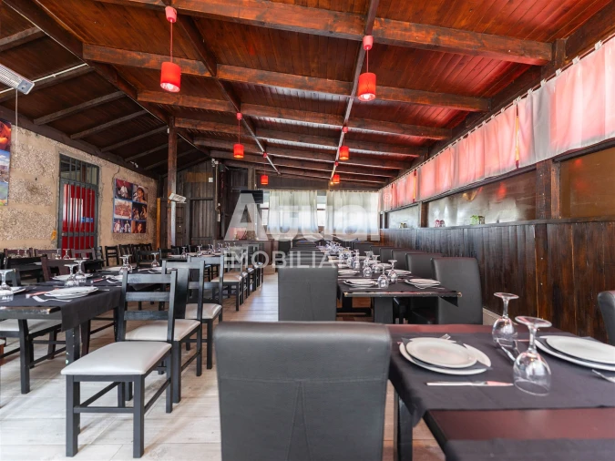 Negócio para Trespasse em Infias Foto 21