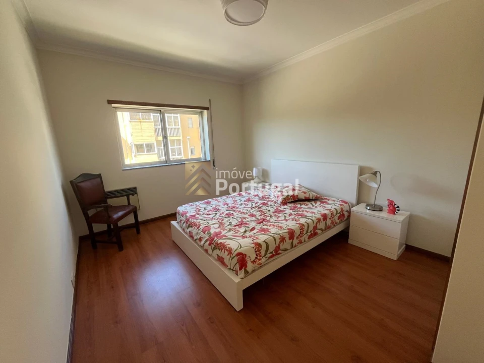 Apartamento T3 para Arrendamento em São Vitor (Braga) Foto 27