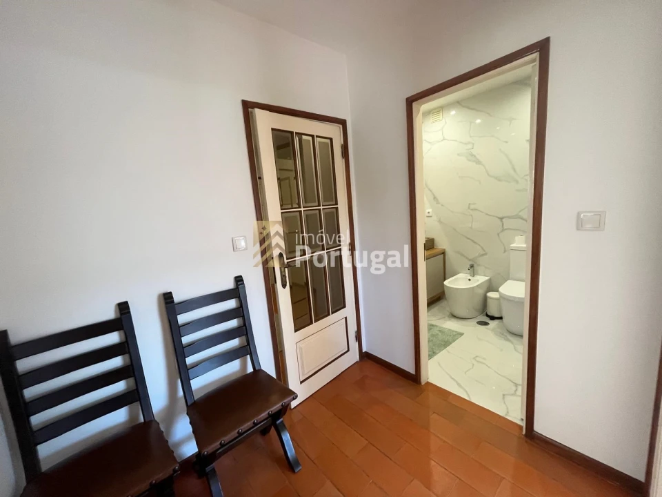 Apartamento T3 para Arrendamento em São Vitor (Braga) Foto 24