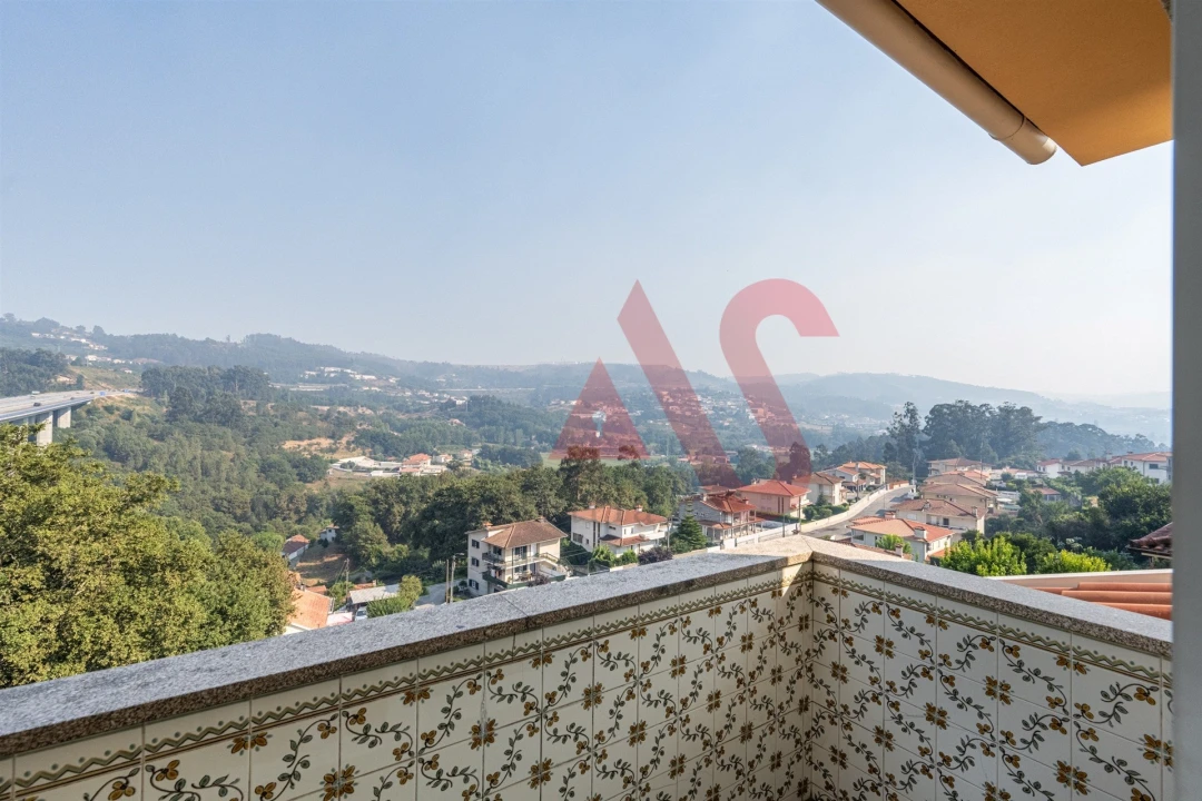Moradia T4 para Venda em Tagilde e Vizela (São Paio) Foto 21