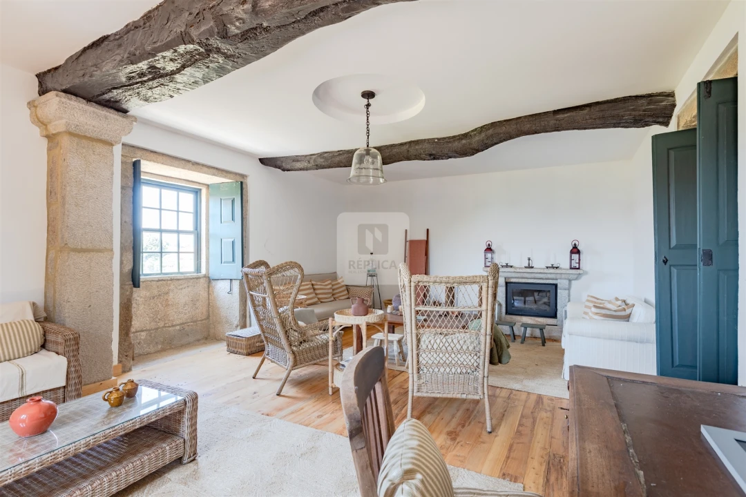 Moradia T3 para Venda em Lanheses Foto 6