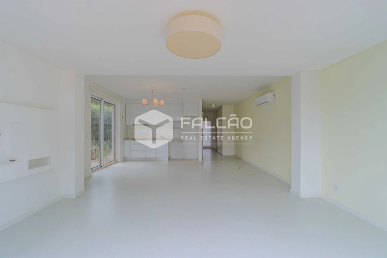 Apartamento T1 para Venda em Vau Foto 9