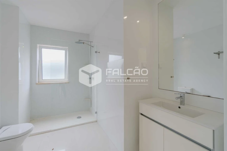 Apartamento T1 para Venda em Vau Foto 7