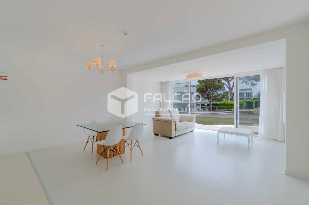 Apartamento T1 para Venda em Vau Foto 7