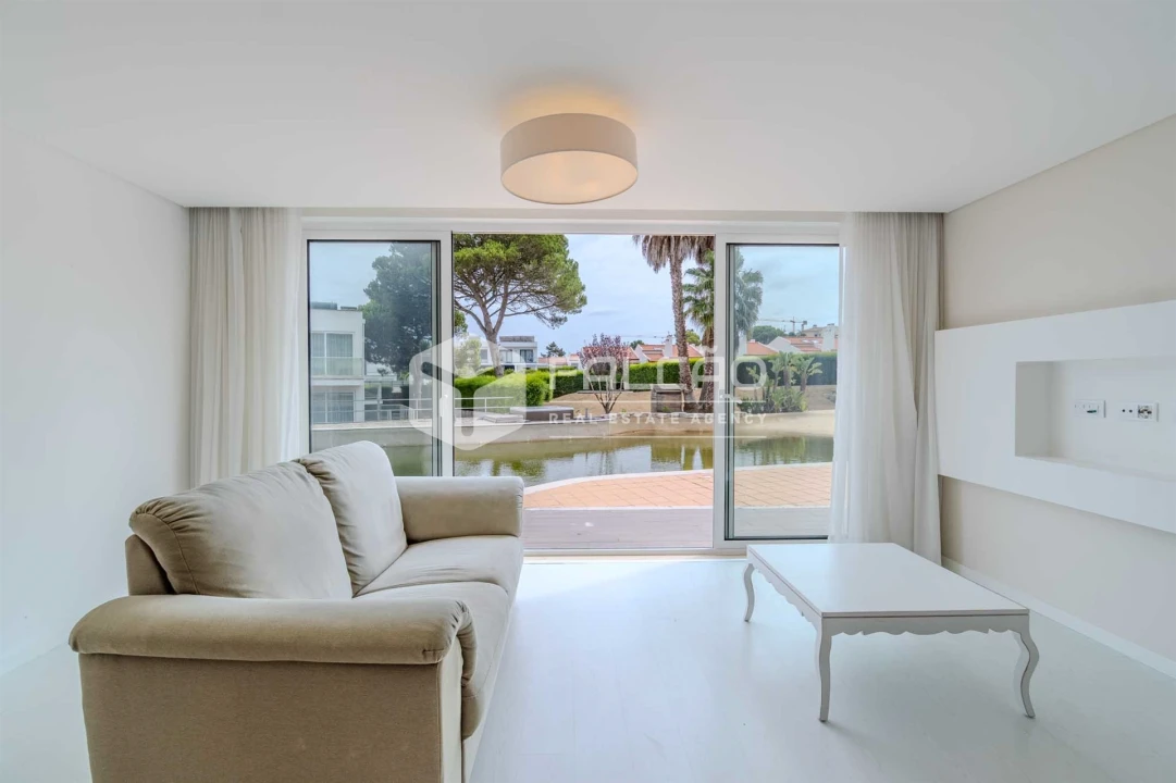 Apartamento T1 para Venda em Vau Foto 1