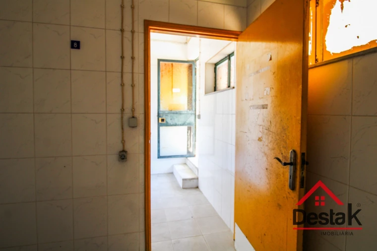 Loja para Arrendamento em São Pedro do Sul, Várzea e Baiões Foto 10