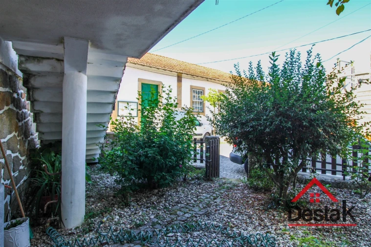 Moradia T5 para Venda em Vouzela e Paços de Vilharigues Foto 33