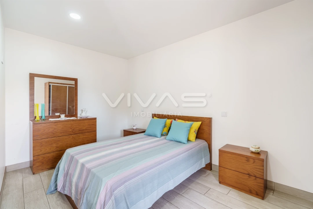 Moradia T4 para Venda em Esqueiros, Nevogilde e Travassós Foto 9