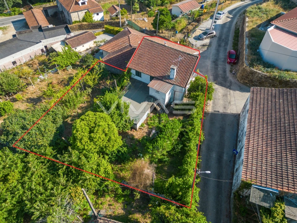 Moradia T4 para Venda em Esqueiros, Nevogilde e Travassós Foto 25
