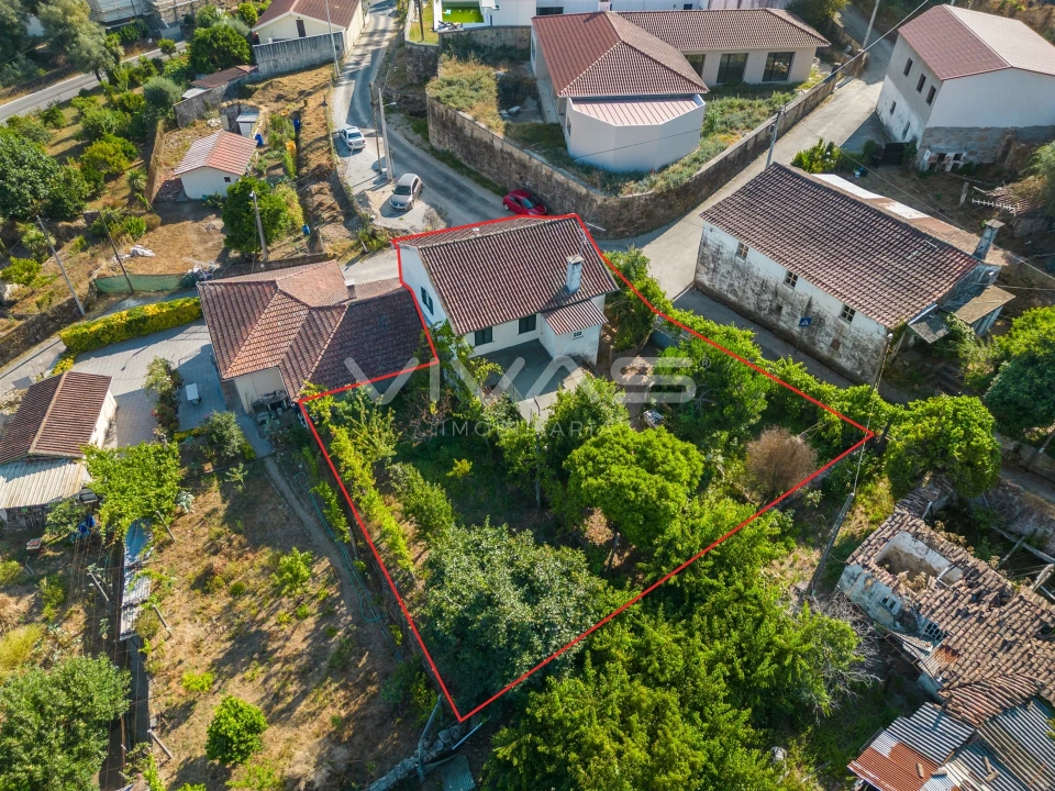 Moradia T4 para Venda em Esqueiros, Nevogilde e Travassós Foto 27