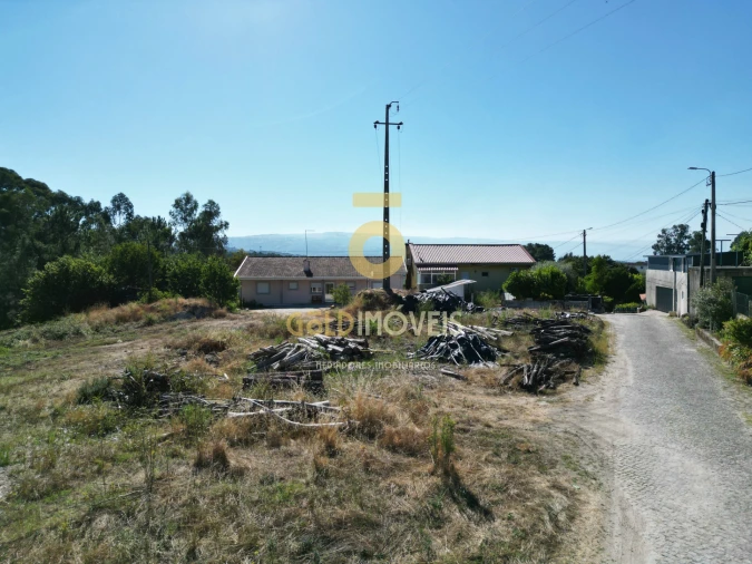 Terreno para Venda em Recezinhos (São Mamede) Foto 9