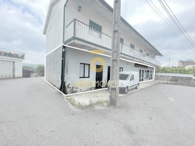 Loja para Venda em Sobrado e Bairros Foto 1