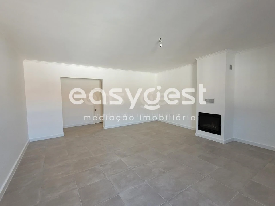 Apartamento T1 para Venda em Serpa (Salvador e Santa Maria) Foto 3