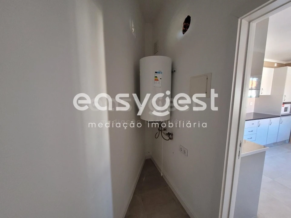 Apartamento T1 para Venda em Serpa (Salvador e Santa Maria) Foto 11