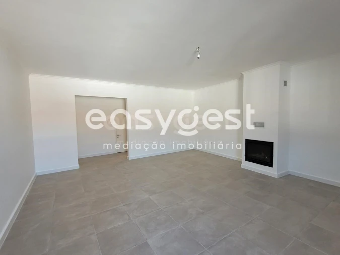 Apartamento T1 para Venda em Serpa (Salvador e Santa Maria) Foto 3