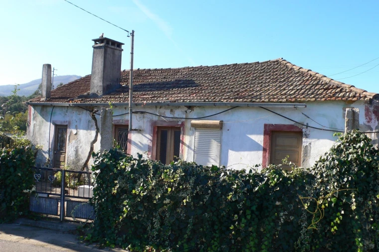 Terreno para Venda em Campos e Vila Meã Foto 3