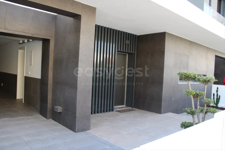 Moradia T4 para Venda em Loures
