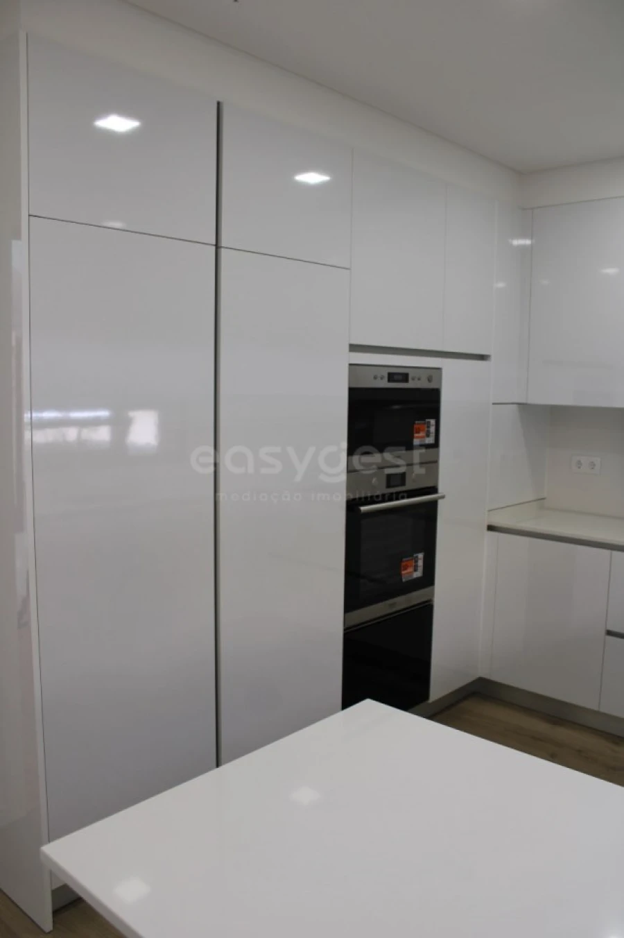 Moradia T4 para Venda em Loures Foto 11