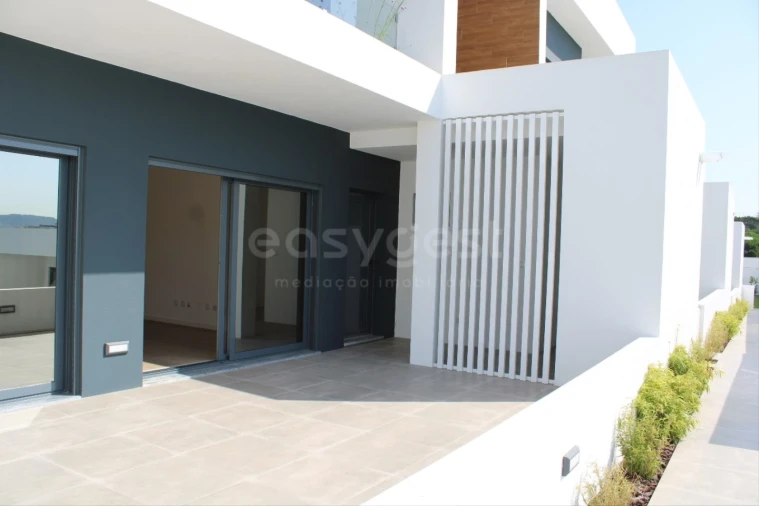 Moradia T4 para Venda em Loures Foto 41