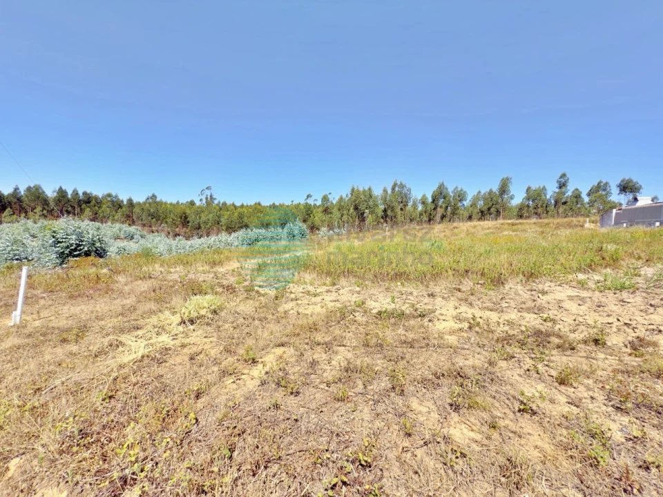 Terreno para Venda em Campelos e Outeiro da Cabeça Foto 11