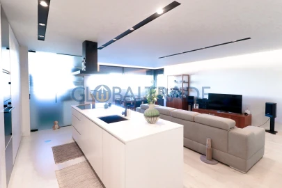 Apartamento T3 para Venda em Fânzeres e São Pedro da Cova