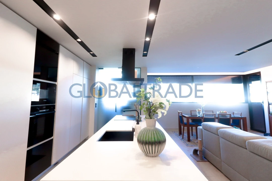 Apartamento T3 para Venda em Fânzeres e São Pedro da Cova Foto 12