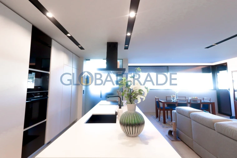 Apartamento T3 para Venda em Fânzeres e São Pedro da Cova Foto 12