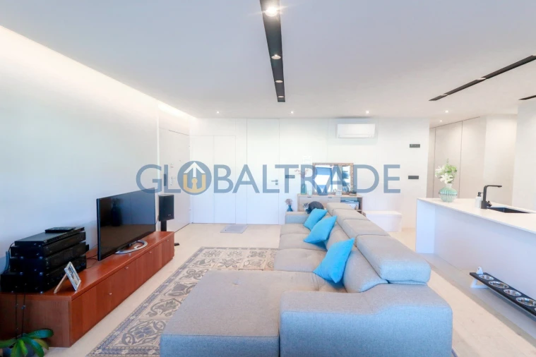 Apartamento T3 para Venda em Fânzeres e São Pedro da Cova Foto 7