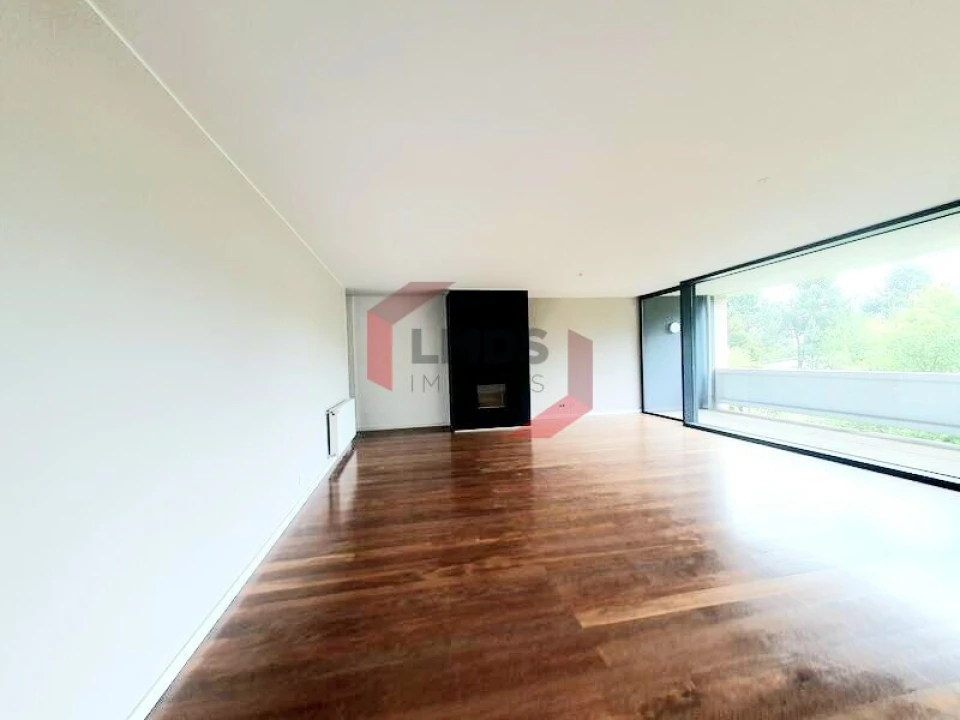 Apartamento T4 para Venda em Mafamude e Vilar do Paraíso Foto 15