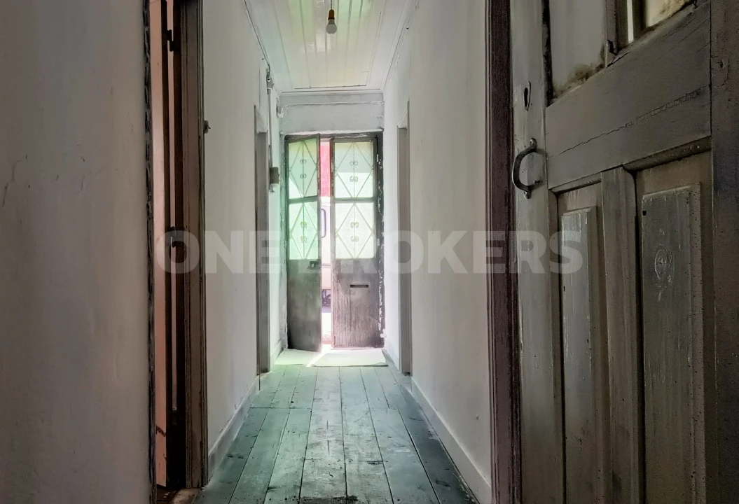 Moradia T5 para Venda em Arneiro das Milhariças Foto 13