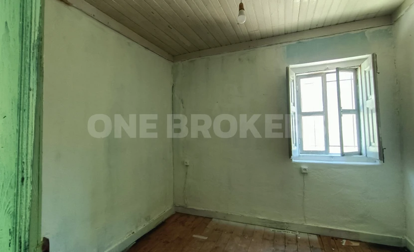 Moradia T5 para Venda em Arneiro das Milhariças Foto 9