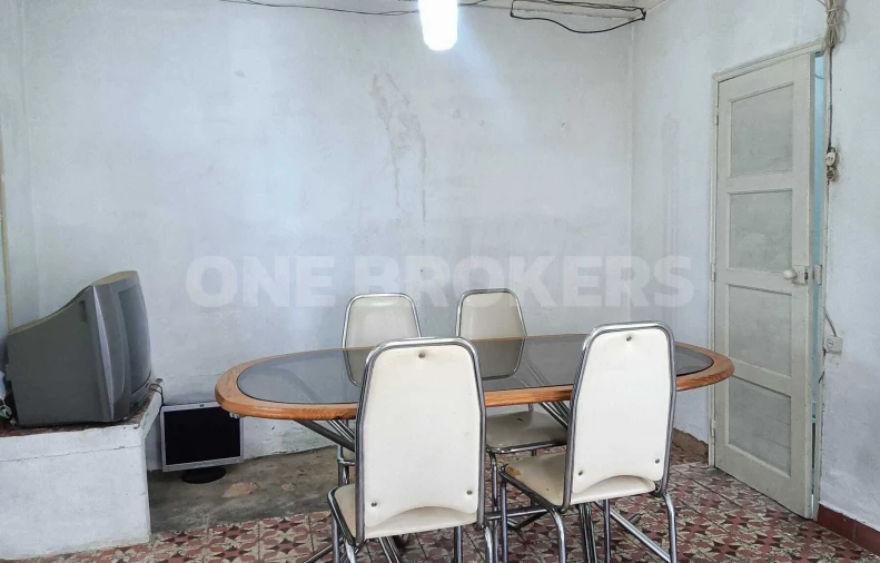 Moradia T5 para Venda em Arneiro das Milhariças Foto 4