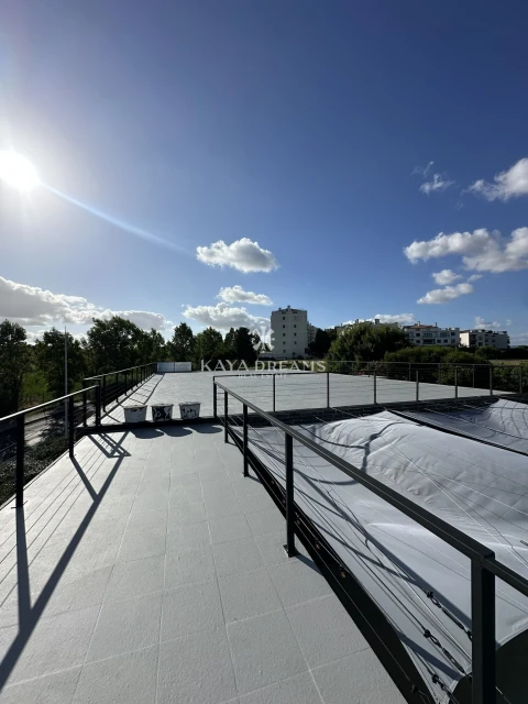 Loja para Arrendamento em Lumiar