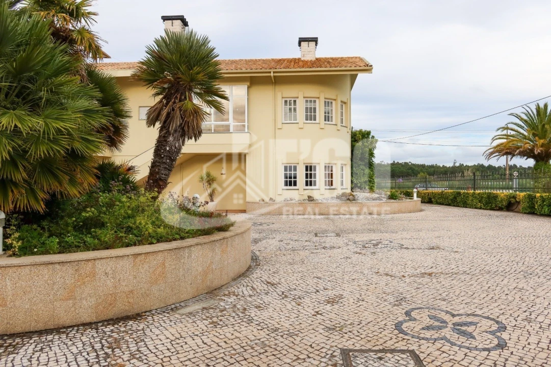 Moradia T5 para Venda em Ovar, São João, Arada e São Vicente de Pereira Jusã Foto 4