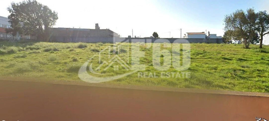 Terreno para Venda em Silvalde Foto 3